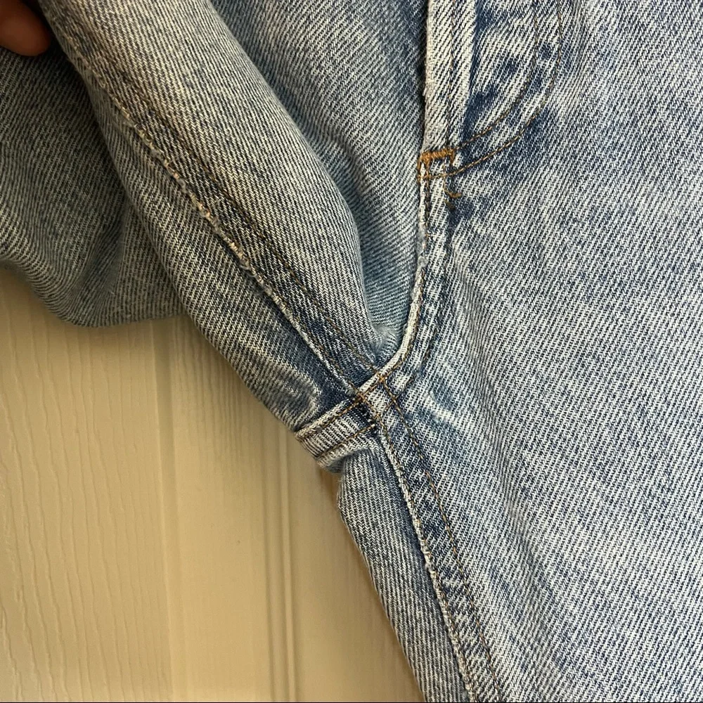 Agolde Riley High Rise Straight Crop Jeans - Picture 8 of 13